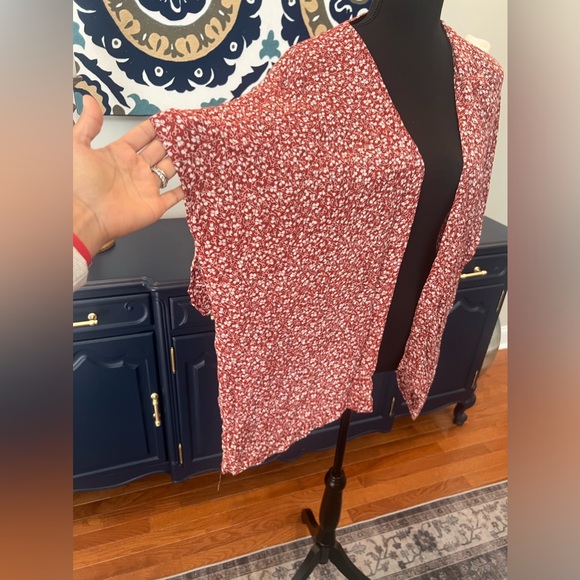 LOFT lightweight flowy cardigan / open front top size small - Picture 7 of 8